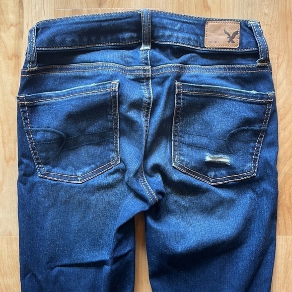 American Eagle Outfitters Distressed Jegging Jeans - Picture 9 of 10